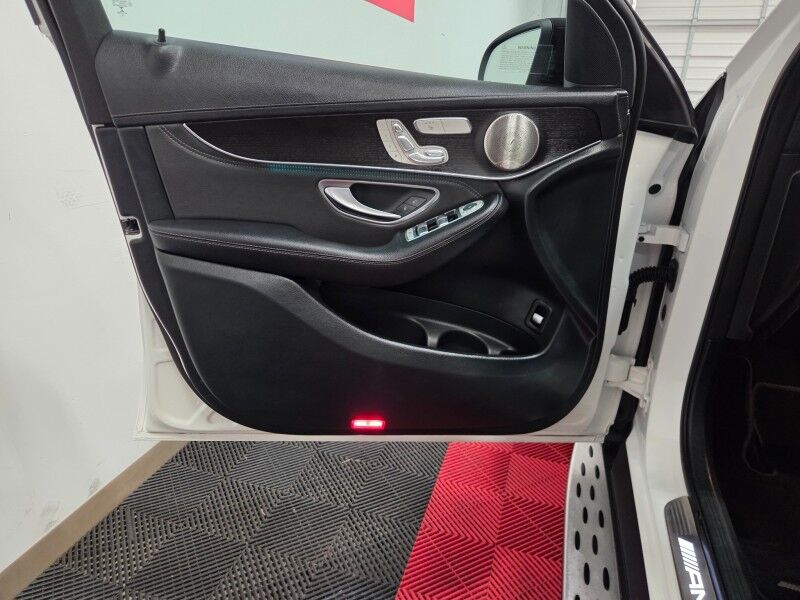 2021 Mercedes-Benz GLC 43 AMG 4WD 4Matic GPS Sunroof NEW TIRES FREE WARRANTY Call (682)587-6288 Arlington TX