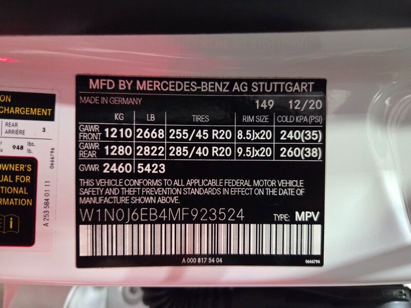 2021 Mercedes-Benz GLC 43 AMG 4WD 4Matic GPS Sunroof NEW TIRES FREE WARRANTY Call (682)587-6288 Arlington TX