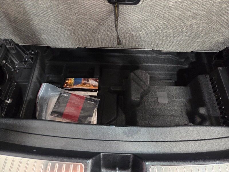 2021 Mercedes-Benz GLC 43 AMG 4WD 4Matic GPS Sunroof NEW TIRES FREE WARRANTY Call (682)587-6288 Arlington TX