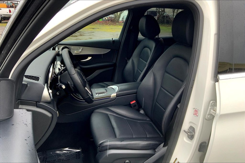 2021 Mercedes-Benz GLC GLC 300 OR