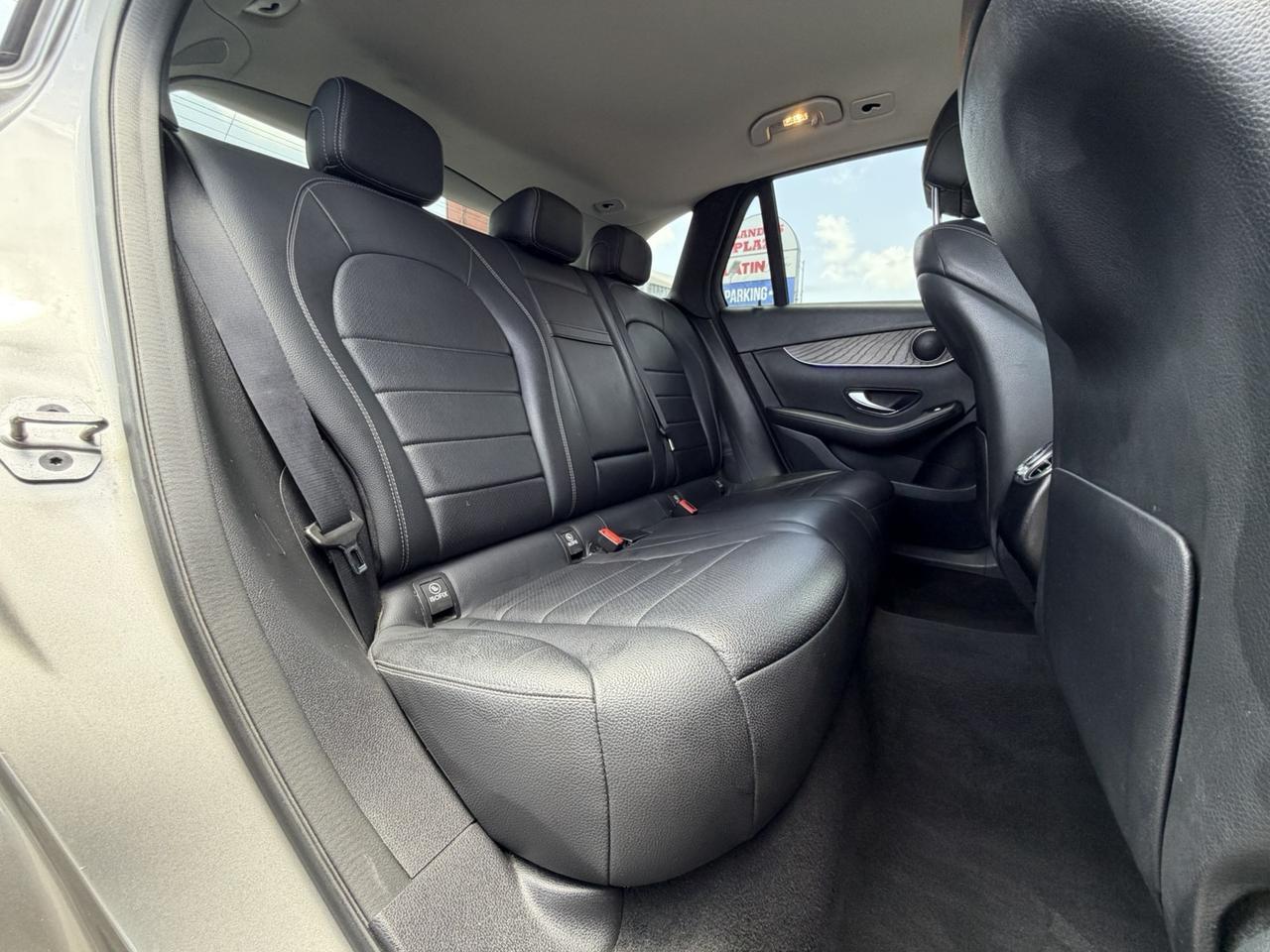 2021 Mercedes-Benz GLC GLC 300 Hollywood FL
