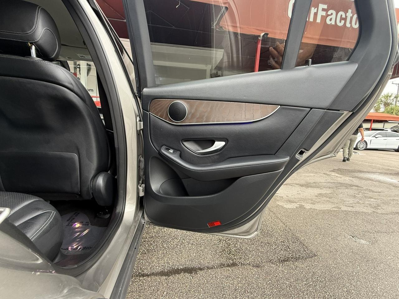 2021 Mercedes-Benz GLC GLC 300 Hollywood FL