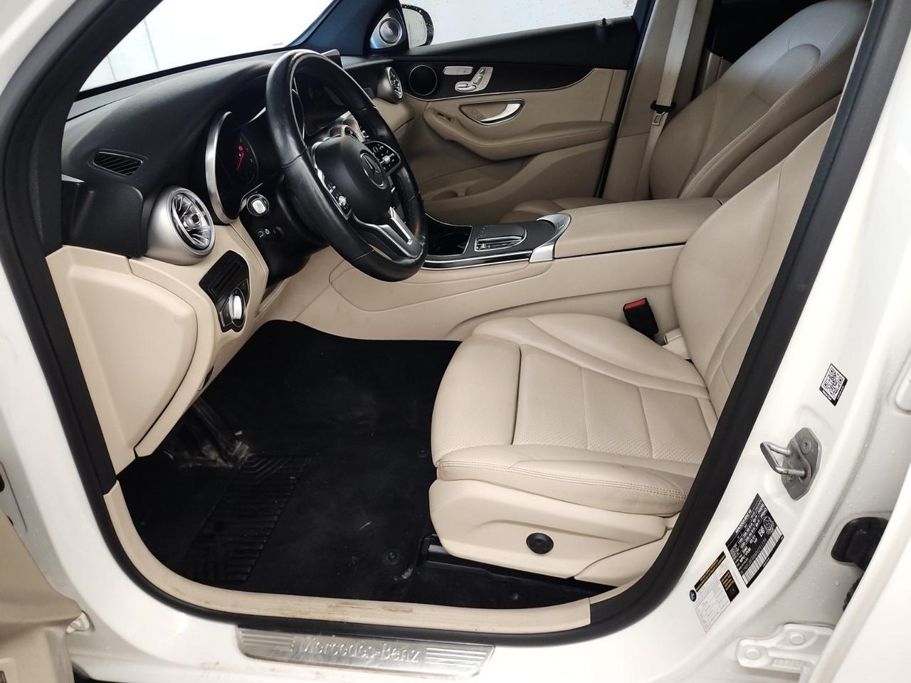 2021 Mercedes-Benz GLC GLC 300 PANOROOF B.SPOT MMRYSEAT NOACCIDENT Toronto ON