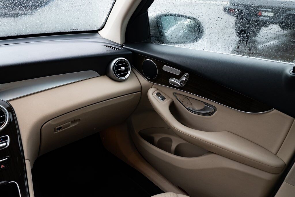 2021 Mercedes-Benz GLC GLC 300 Milwaukie OR
