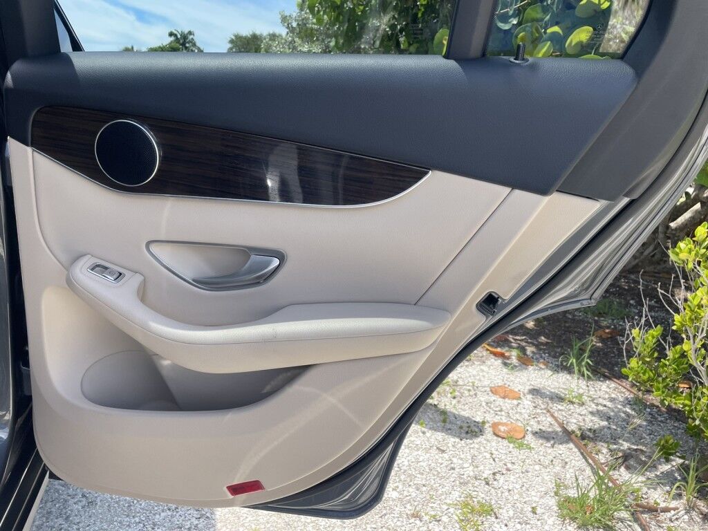 2021 Mercedes-Benz GLC GLC 300 Sarasota FL