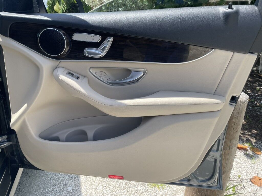 2021 Mercedes-Benz GLC GLC 300 Sarasota FL