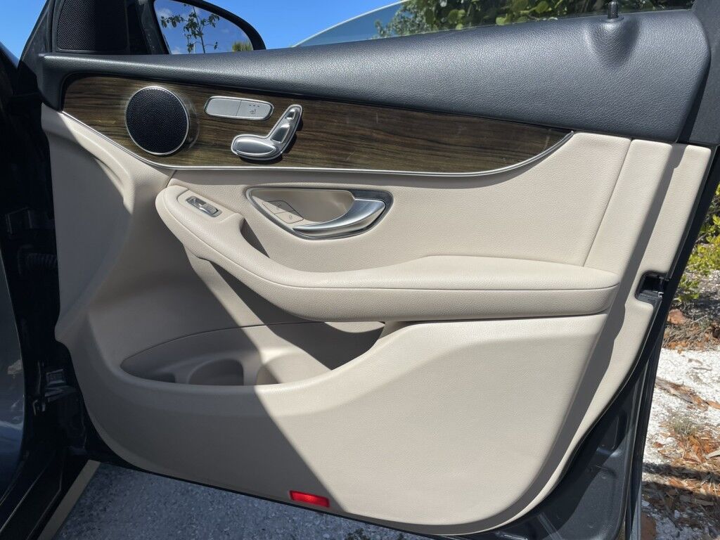 2021 Mercedes-Benz GLC GLC 300 Sarasota FL