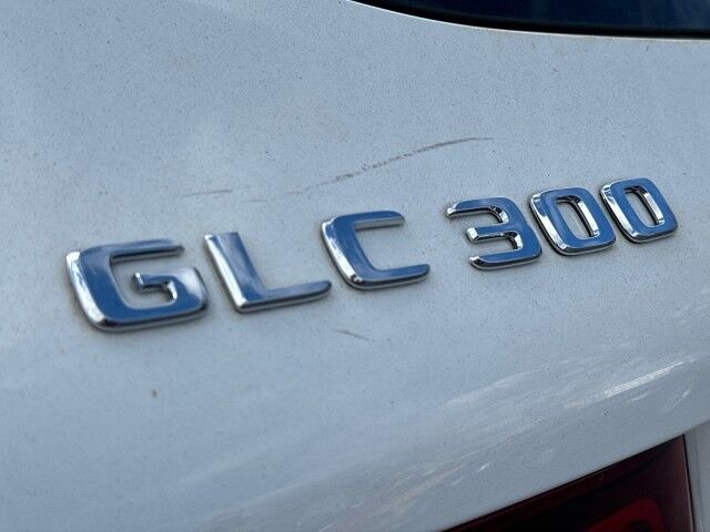 2021 Mercedes-Benz GLC GLC 300 Worcester MA 2021 Mercedes-Benz GLC GLC 300 Worcester MA