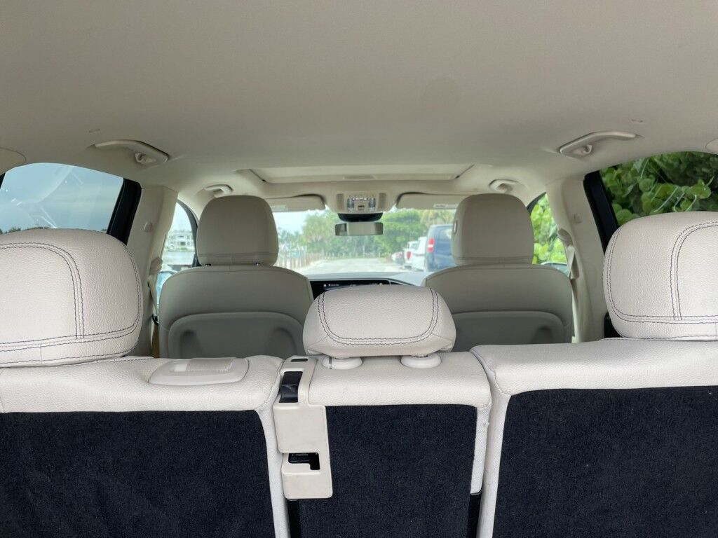 2021 Mercedes-Benz GLE GLE 350~ACCIDENT AVOIDANCE SYSTEMS~ADJUSTABLE LUMBAR SUPPORT~AUTO START/STOP~BLIND SPOT WARNING~COOLED SEATS~DRIVER ASSISTANCE PACKAGE~PREMIUM SOUND SYSTEM~REMOTE ENGINE START~RUNNING BOARDS~Wi-Fi COMPATIBLE Sarasota FL