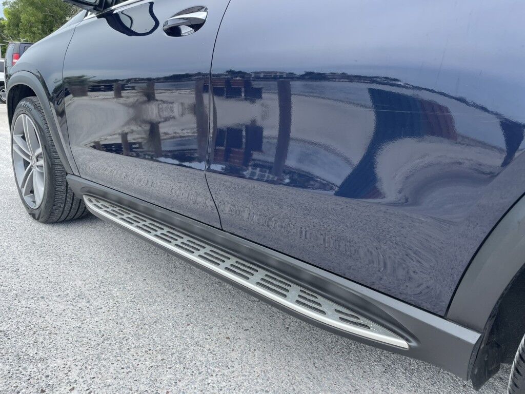 2021 Mercedes-Benz GLE GLE 350~ACCIDENT AVOIDANCE SYSTEMS~ADJUSTABLE LUMBAR SUPPORT~AUTO START/STOP~BLIND SPOT WARNING~COOLED SEATS~DRIVER ASSISTANCE PACKAGE~PREMIUM SOUND SYSTEM~REMOTE ENGINE START~RUNNING BOARDS~Wi-Fi COMPATIBLE Sarasota FL