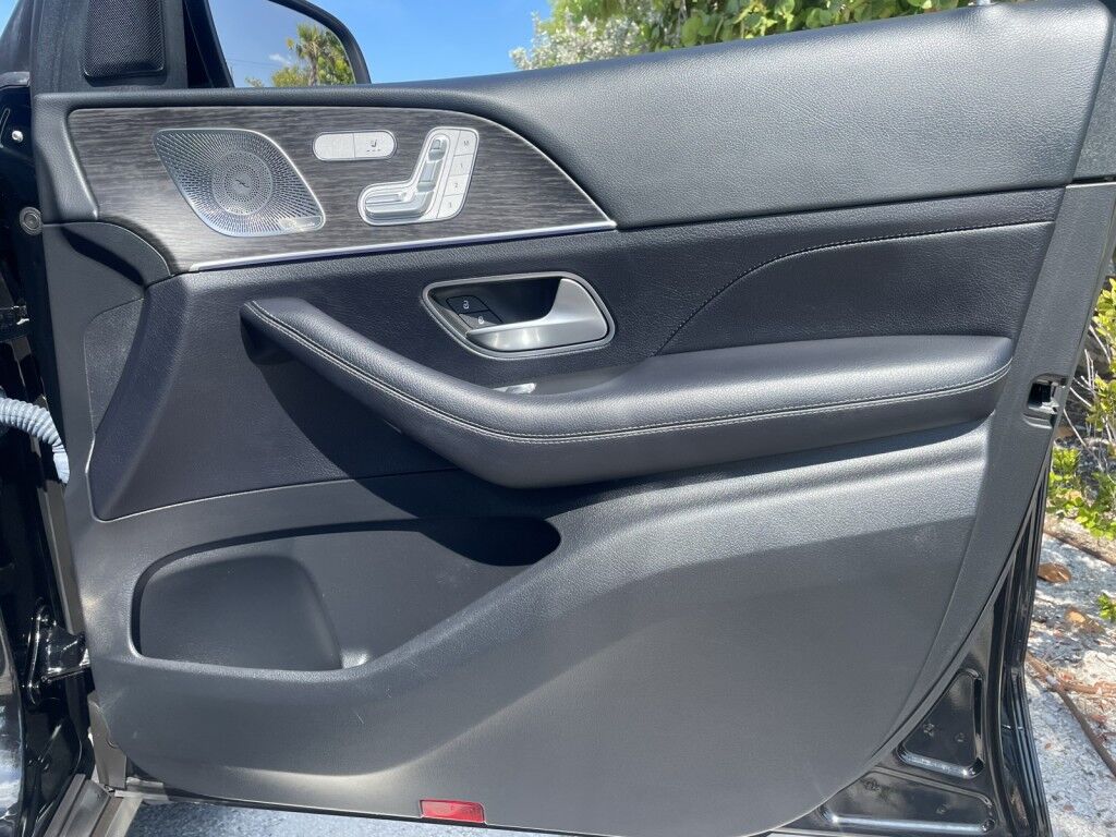 2021 Mercedes-Benz GLE GLE 350~CLEAN CARFAX~LEATHER SEATS~POWER SUNROOF~NAVIGATION~ONLINE FINANCE AND SHIPPING AVAILABLE!!! Sarasota FL