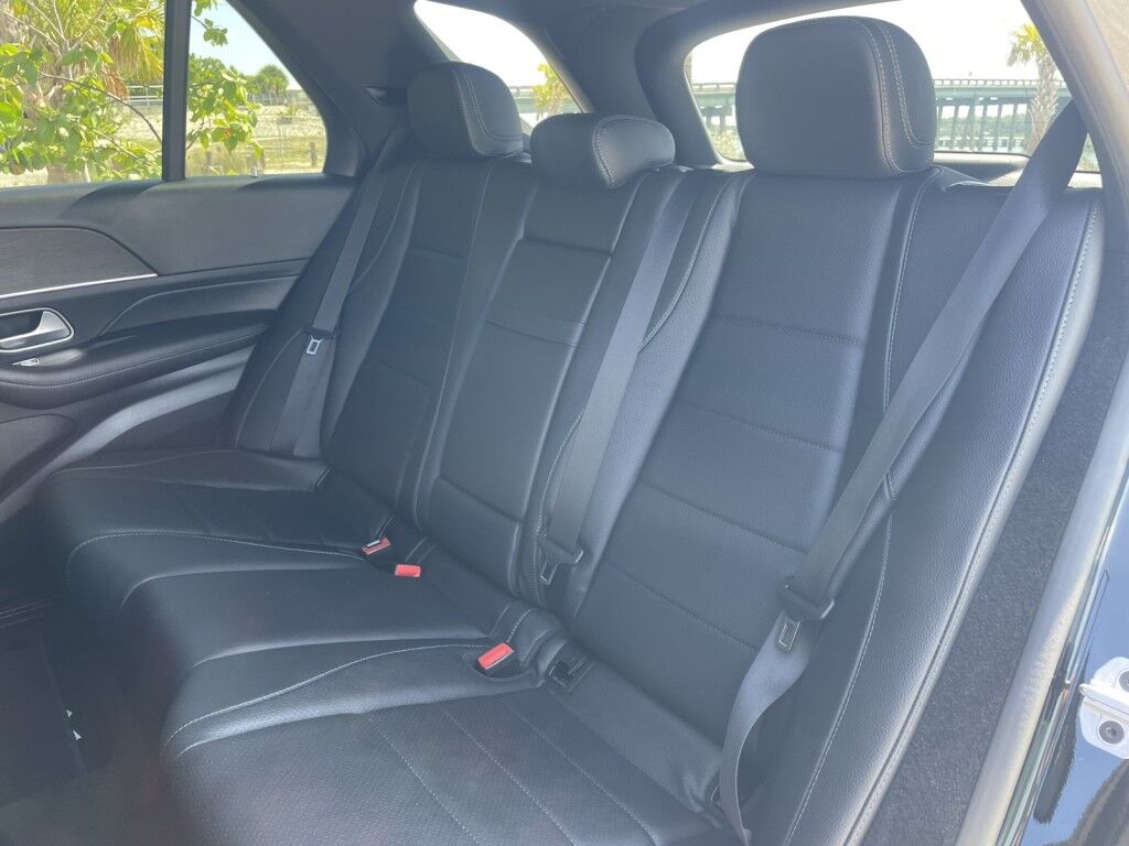 2021 Mercedes-Benz GLE GLE 350~CLEAN CARFAX~LEATHER SEATS~POWER SUNROOF~NAVIGATION~ONLINE FINANCE AND SHIPPING AVAILABLE!!! Sarasota FL