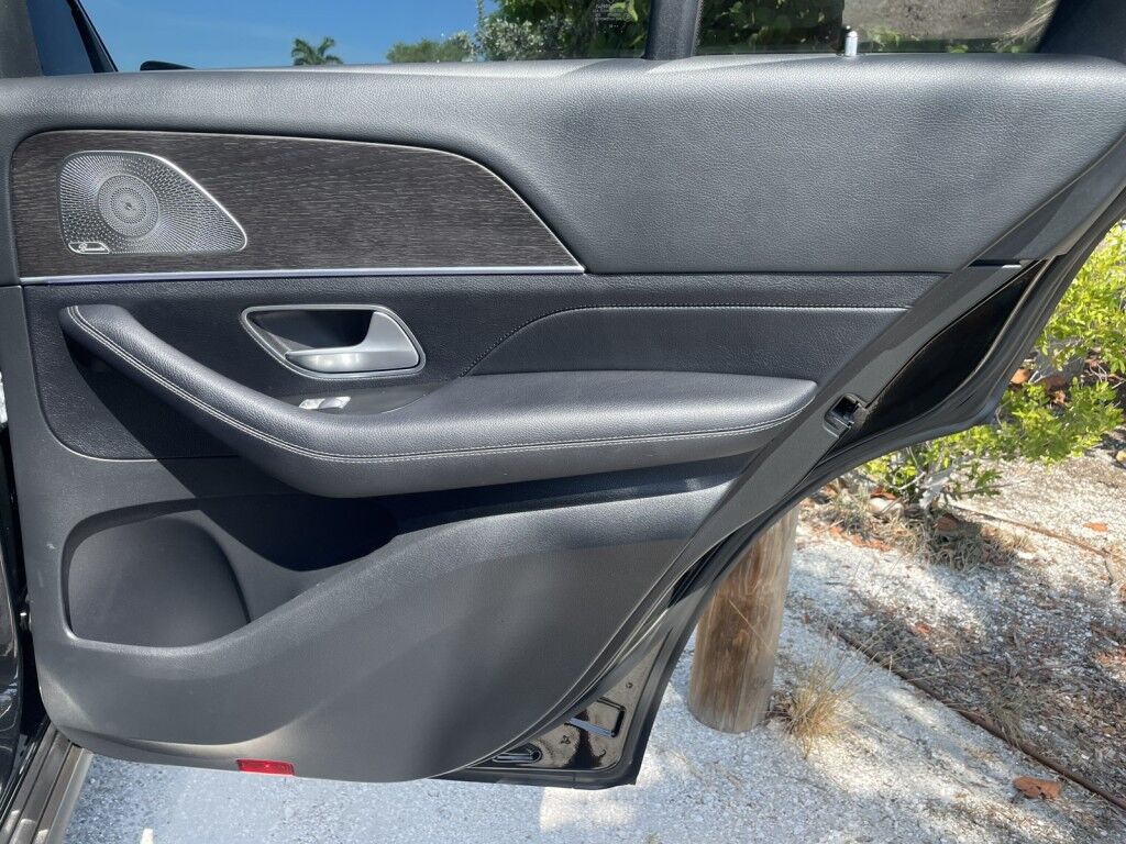 2021 Mercedes-Benz GLE GLE 350~CLEAN CARFAX~LEATHER SEATS~POWER SUNROOF~NAVIGATION~ONLINE FINANCE AND SHIPPING AVAILABLE!!! Sarasota FL