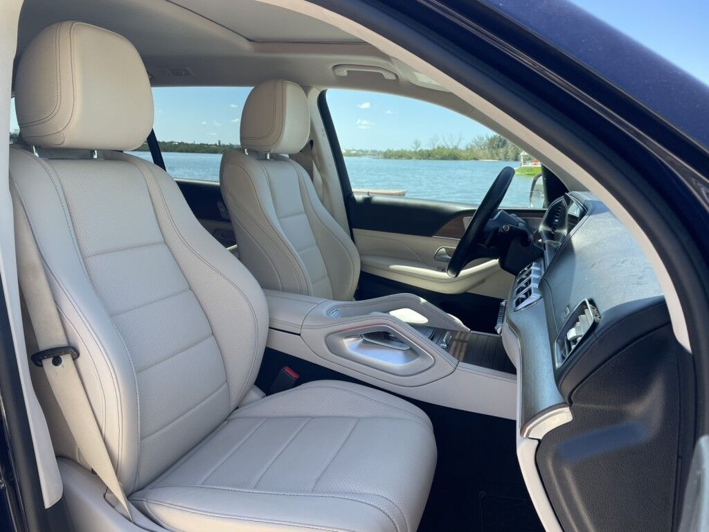 2021 Mercedes-Benz GLS GLS 450~APPLE CARPLAY~BLIND SPOT WARNING~BUCKETS SEATS~CRASH SEN Sarasota FL