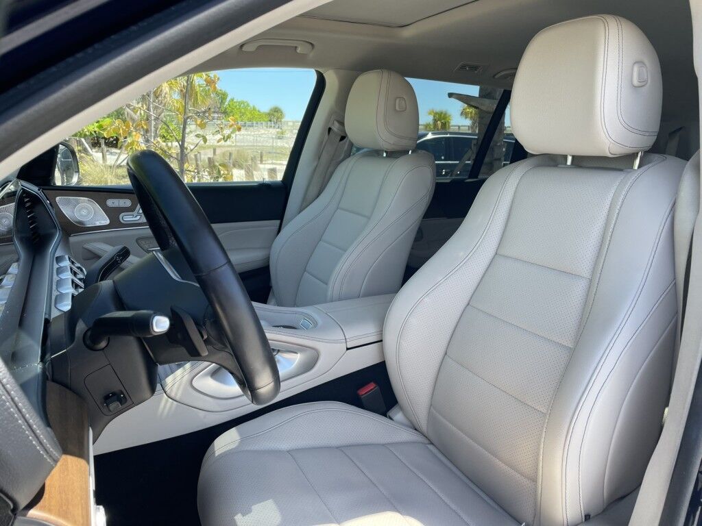 2021 Mercedes-Benz GLS GLS 450~APPLE CARPLAY~BLIND SPOT WARNING~BUCKETS SEATS~CRASH SEN Sarasota FL