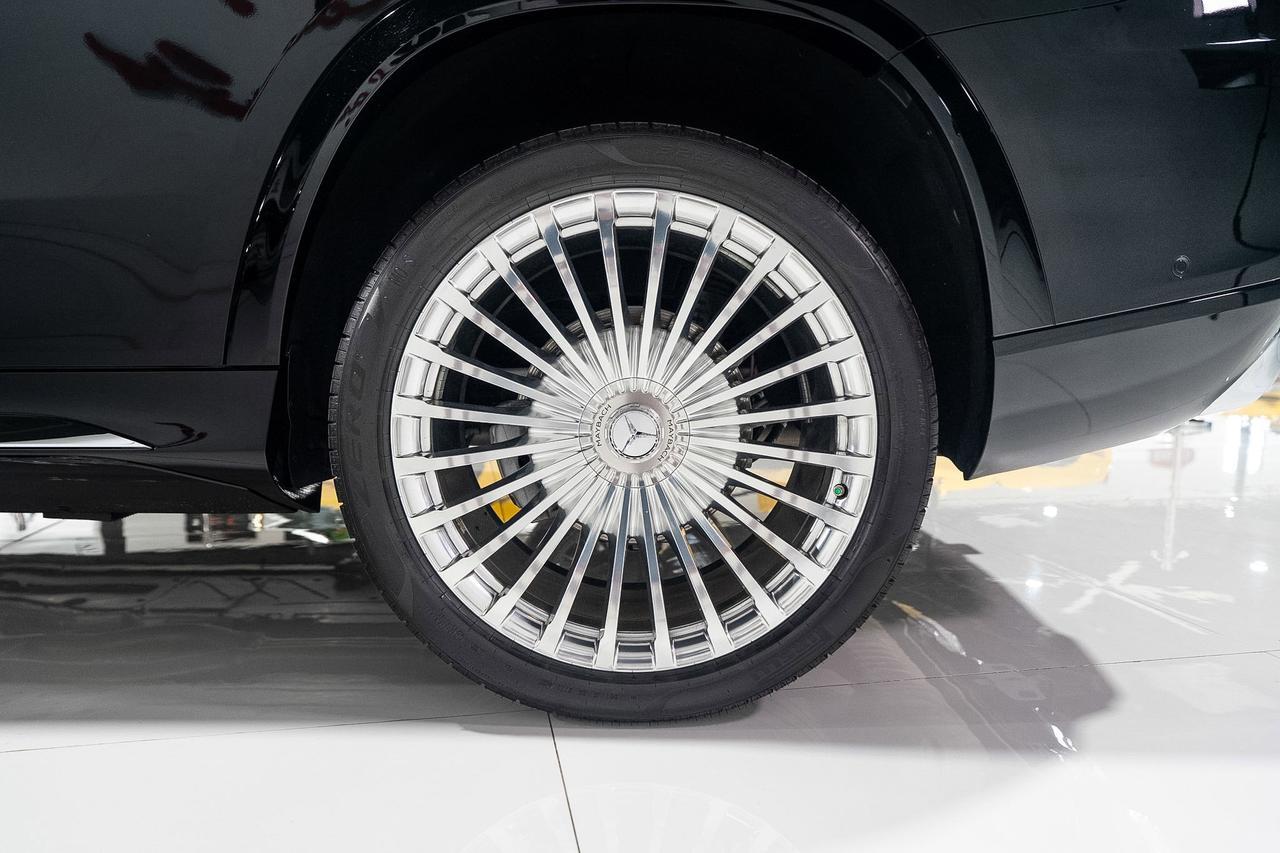 2021 Mercedes-Benz GLS Maybach GLS 600 four-passenger configuration, Burmester 3D audio, Exclusive Nappa leather AND MORE!! Fort Lauderdale FL