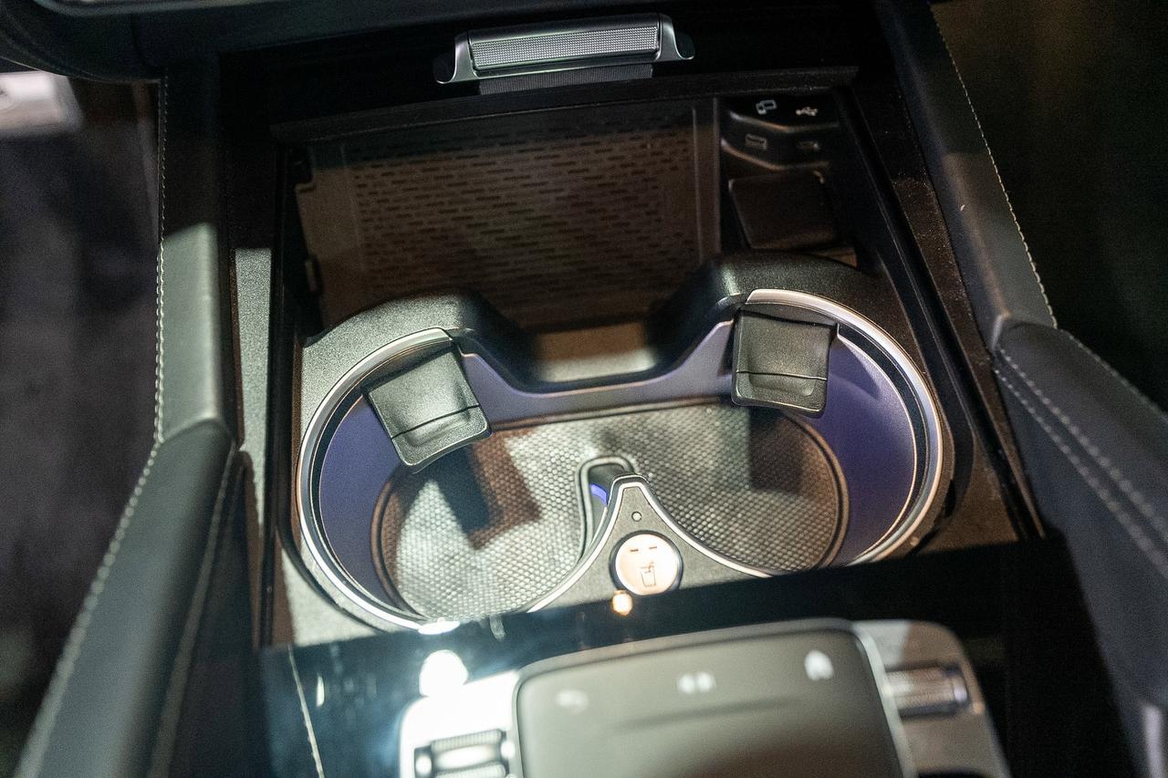 2021 Mercedes-Benz GLS Maybach GLS 600 four-passenger configuration, Burmester 3D audio, Exclusive Nappa leather AND MORE!! Fort Lauderdale FL