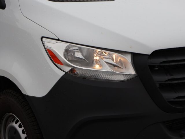 2021 Mercedes-Benz Sprinter 2500 Cargo 144 WB Oshkosh WI 2021 Mercedes-Benz Sprinter 2500 Cargo 144 WB Oshkosh WI