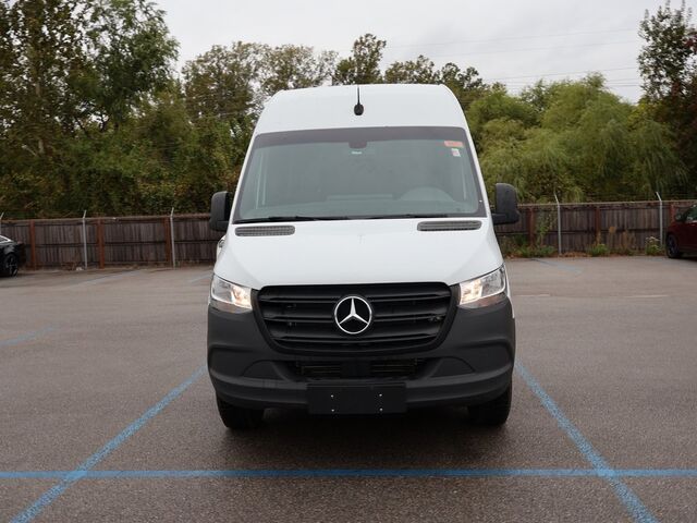 2021 Mercedes-Benz Sprinter 2500 Cargo 144 WB Oshkosh WI 2021 Mercedes-Benz Sprinter 2500 Cargo 144 WB Oshkosh WI