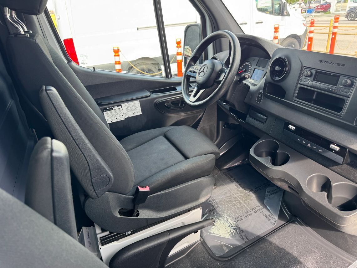 2021 Mercedes-Benz Sprinter 2500 Cargo High Roof Extended w/170  WB Extended Van 3D