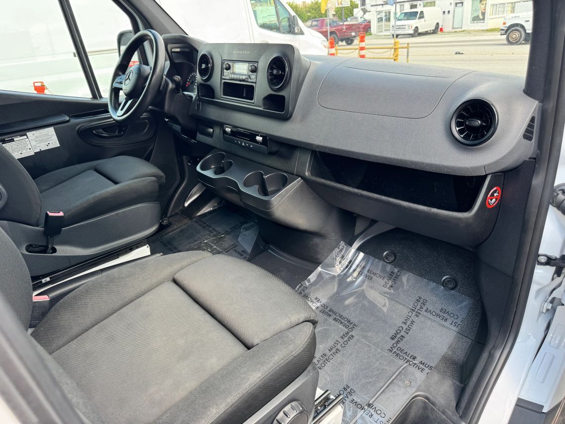 2021 Mercedes-Benz Sprinter 2500 Cargo High Roof Extended w/170  WB Extended Van 3D