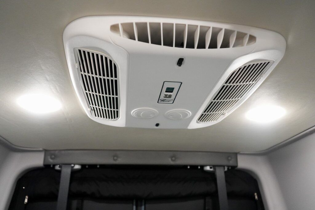 2021 Mercedes-Benz Sprinter 2500 Crew 144 WB Tigard OR