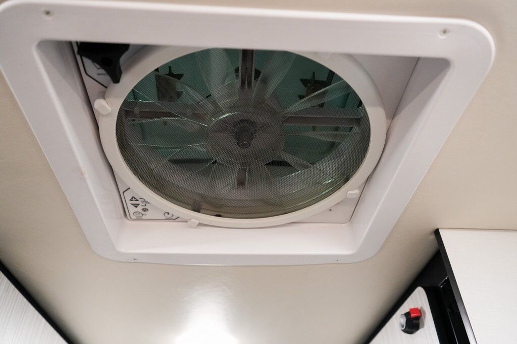 2021 Mercedes-Benz Sprinter 2500 Crew 144 WB Tigard OR