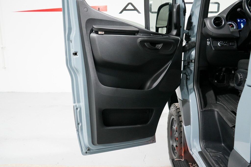 2021 Mercedes-Benz Sprinter 2500 Crew 144 WB Tigard OR