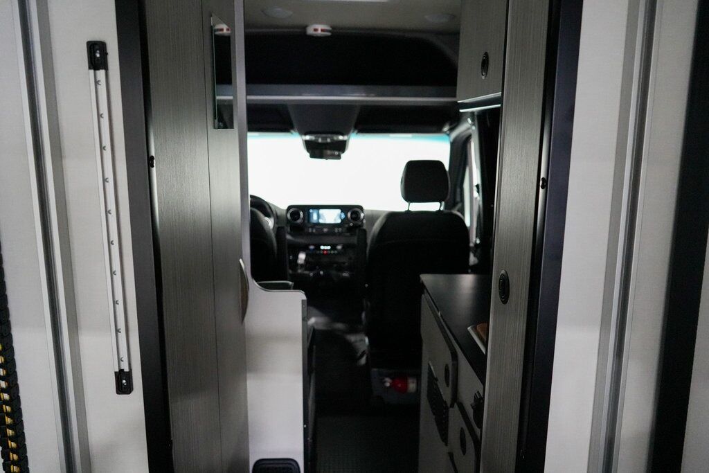 2021 Mercedes-Benz Sprinter 2500 Crew 144 WB Tigard OR