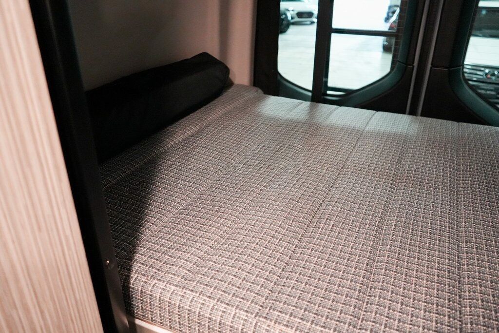 2021 Mercedes-Benz Sprinter 2500 Crew 144 WB Tigard OR