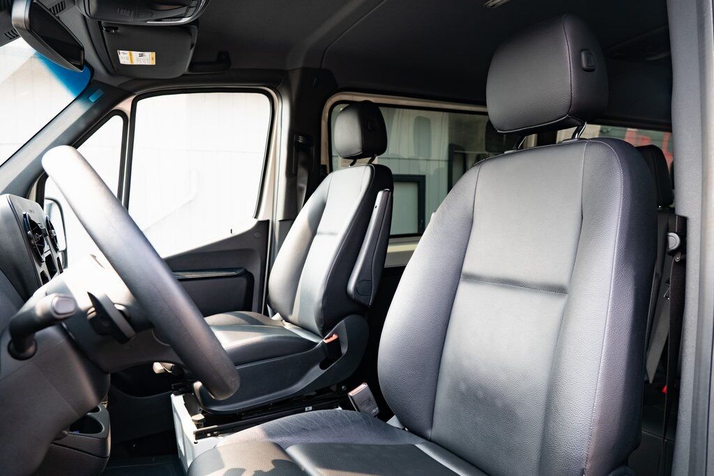 2021 Mercedes-Benz Sprinter 2500 Passenger 144 WB Milwaukie OR