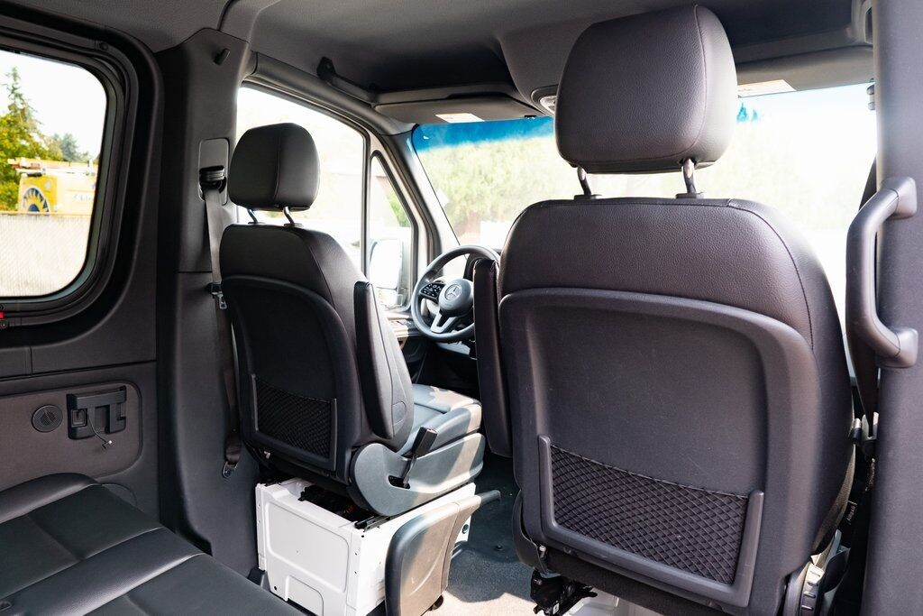 2021 Mercedes-Benz Sprinter 2500 Passenger 144 WB Milwaukie OR