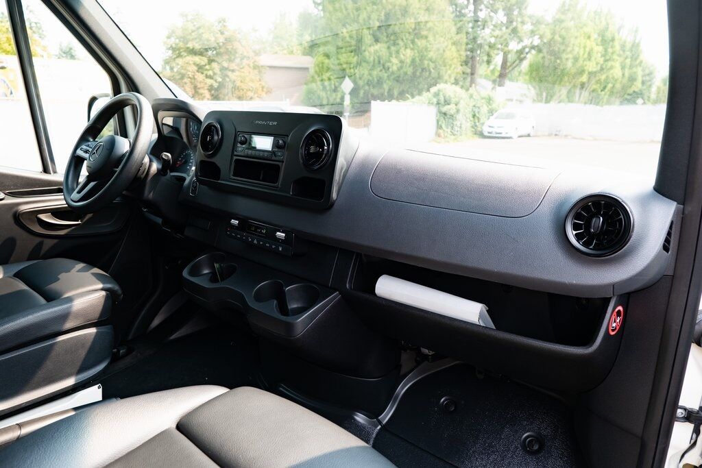 2021 Mercedes-Benz Sprinter 2500 Passenger 144 WB Milwaukie OR