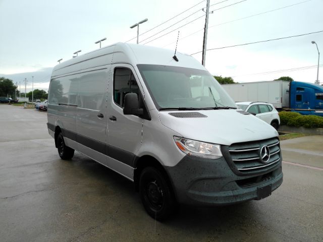 2021 Mercedes-Benz Sprinter 3500 High Roof I4