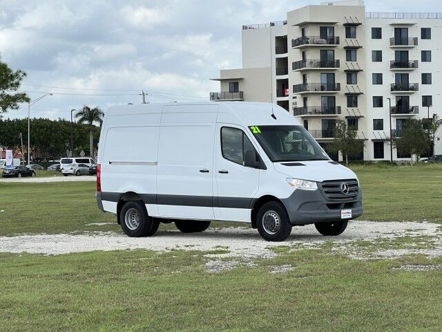 2021 Mercedes-Benz Sprinter 3500 Standard Roof 144 Cargo Van Homestead FL