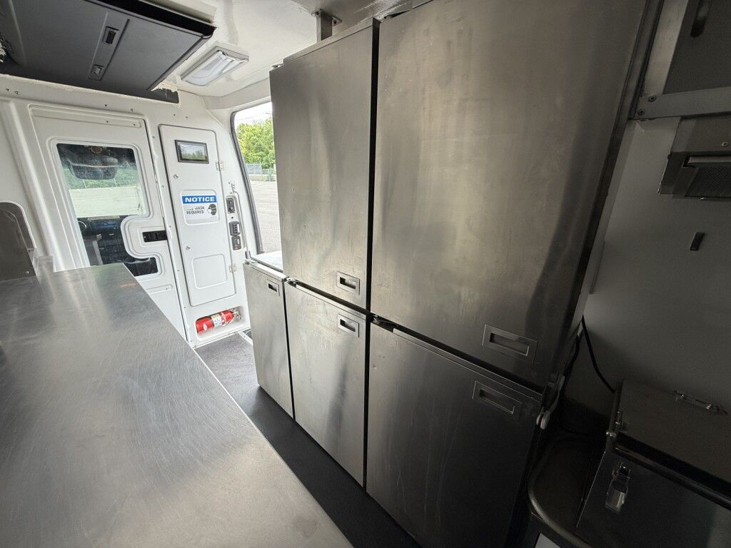 2021 Mercedes Benz Sprinter 4500 Mobile Kitchen Maumee OH