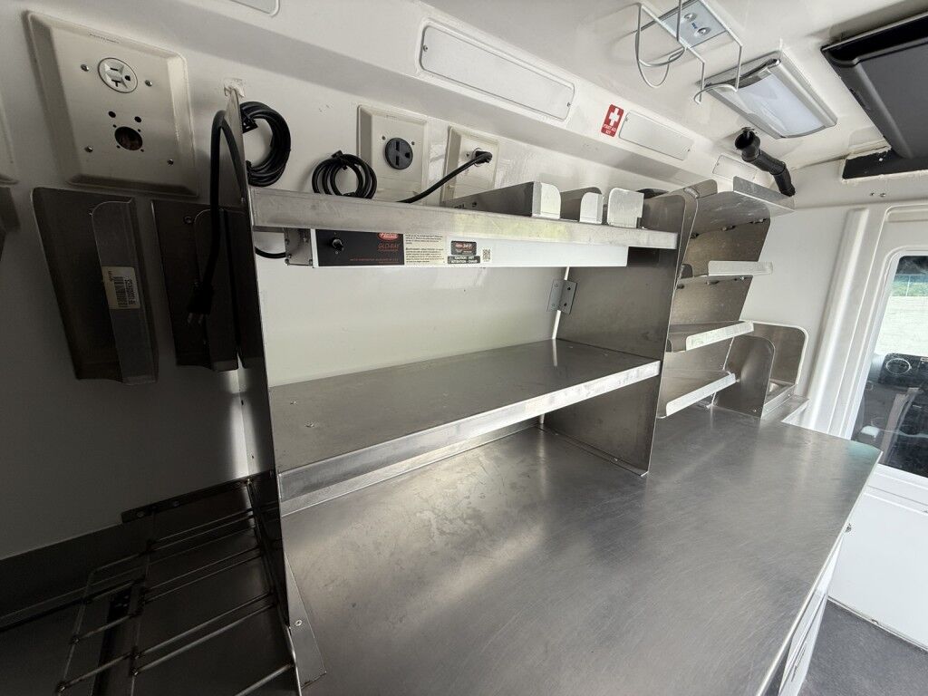 2021 Mercedes Benz Sprinter 4500 Mobile Kitchen Maumee OH