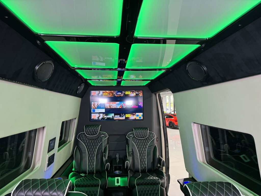 2021 Mercedes-Benz Sprinter ARMOURED BUSINESS CLASS Fort Lauderdale FL