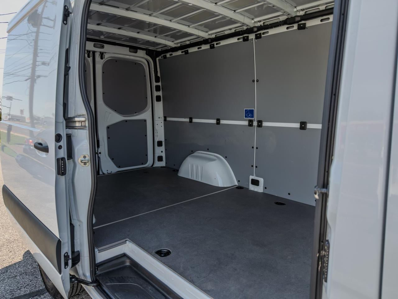 2021 Mercedes-Benz Sprinter Cargo Van Tallmadge OH