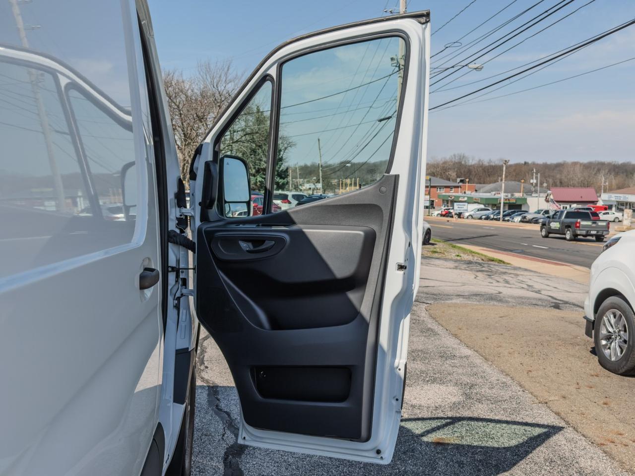 2021 Mercedes-Benz Sprinter Cargo Van Tallmadge OH