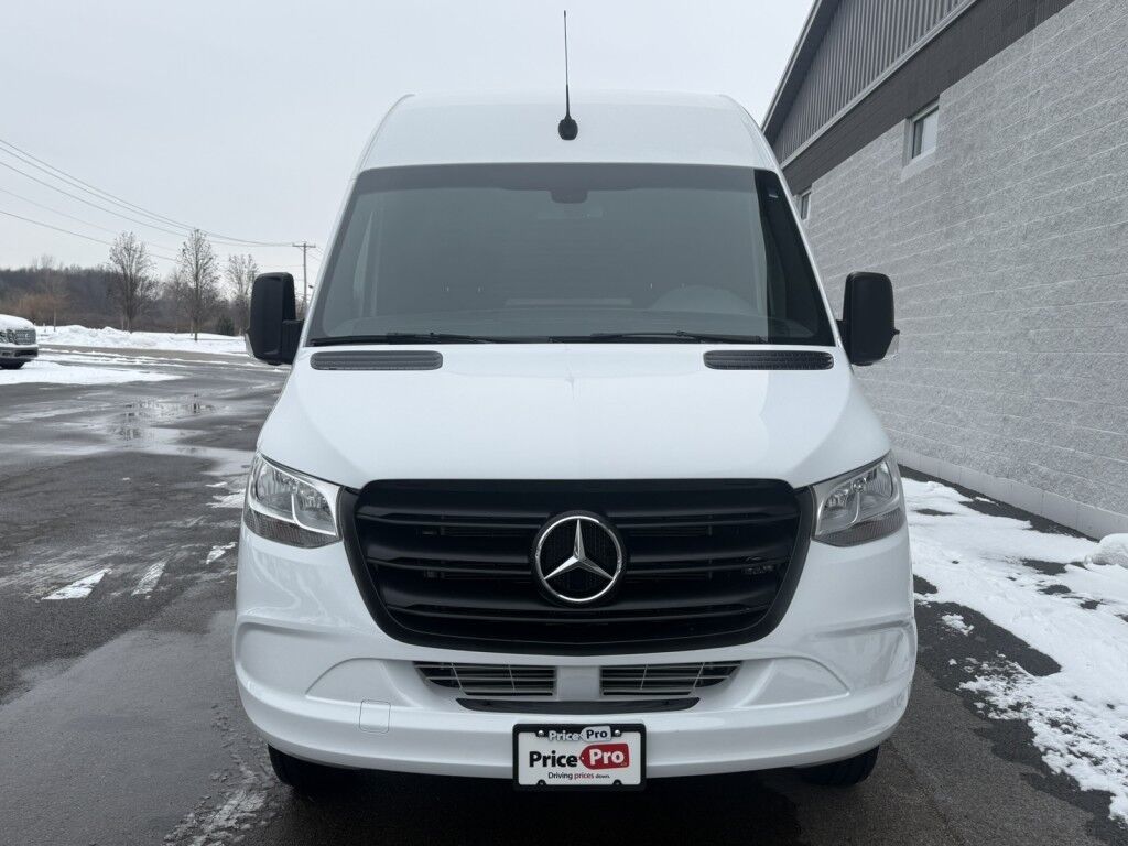 2021 Mercedes-Benz Sprinter Cargo Van 3500XD High Roof 3.0L Diesel 170&apos;