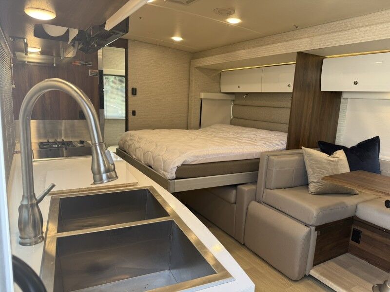 2021 Mercedes-Benz Sprinter Cargo Van-Winnebago Collinsville OK