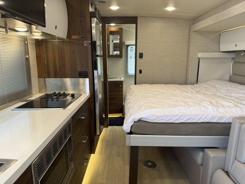 2021 Mercedes-Benz Sprinter Cargo Van-Winnebago Collinsville OK