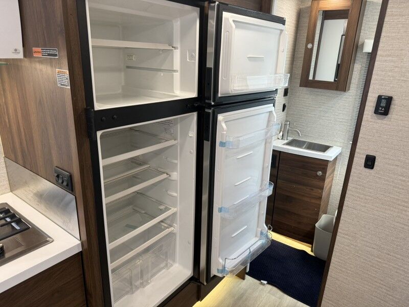 2021 Mercedes-Benz Sprinter Cargo Van-Winnebago Collinsville OK