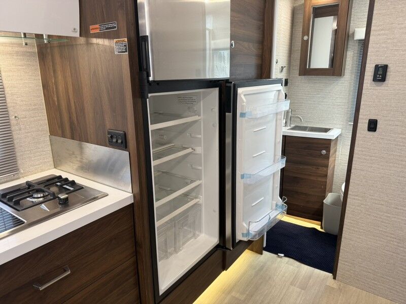 2021 Mercedes-Benz Sprinter Cargo Van-Winnebago Collinsville OK