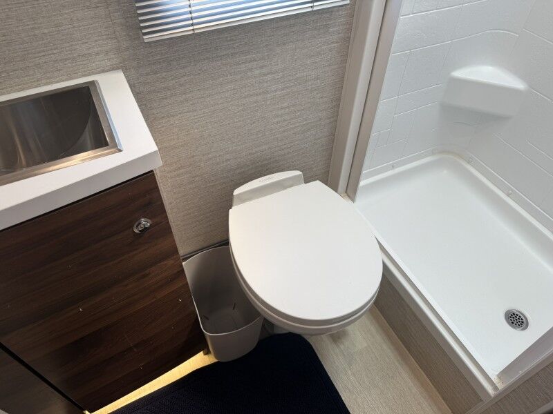 2021 Mercedes-Benz Sprinter Cargo Van-Winnebago Collinsville OK