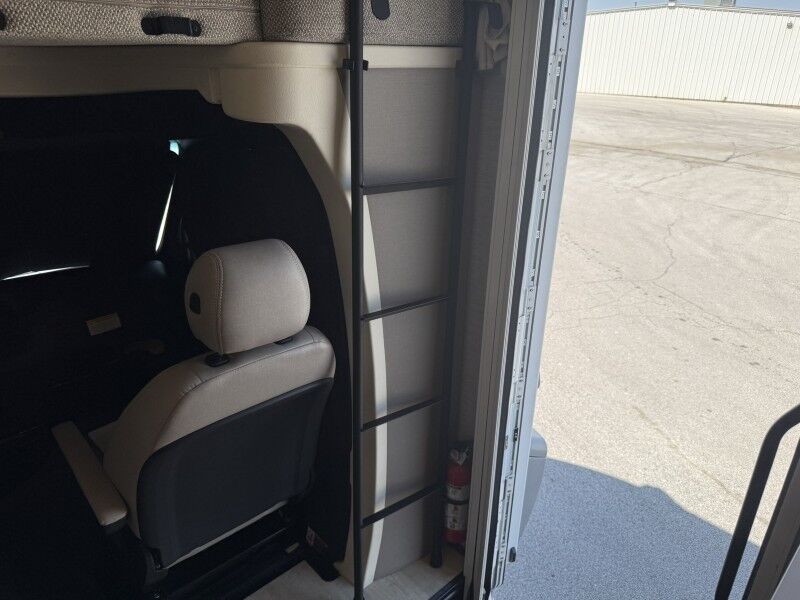 2021 Mercedes-Benz Sprinter Cargo Van-Winnebago Collinsville OK