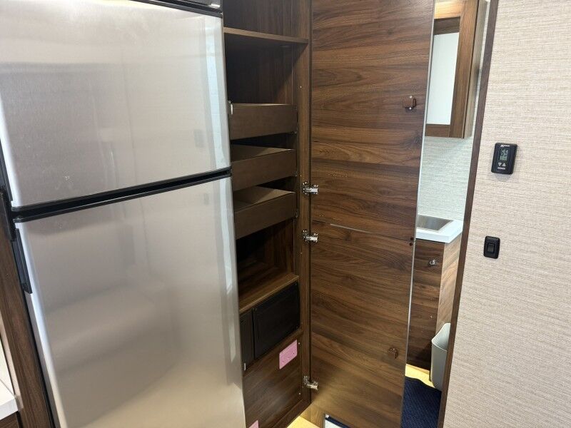 2021 Mercedes-Benz Sprinter Cargo Van-Winnebago Collinsville OK