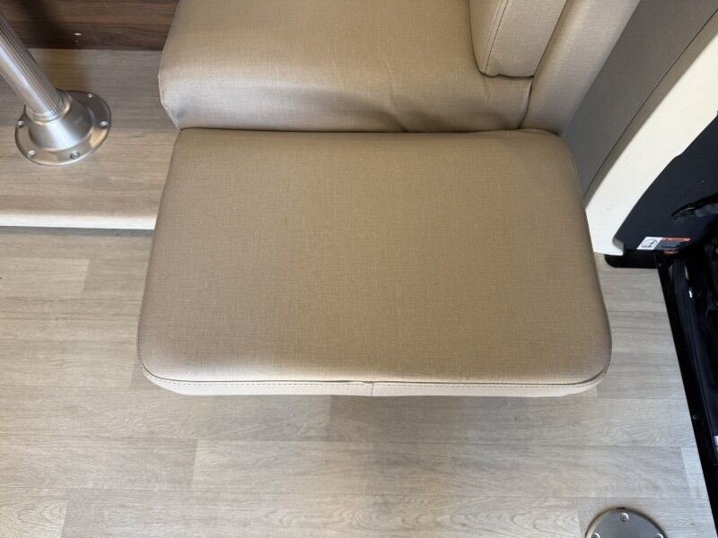 2021 Mercedes-Benz Sprinter Cargo Van-Winnebago Collinsville OK