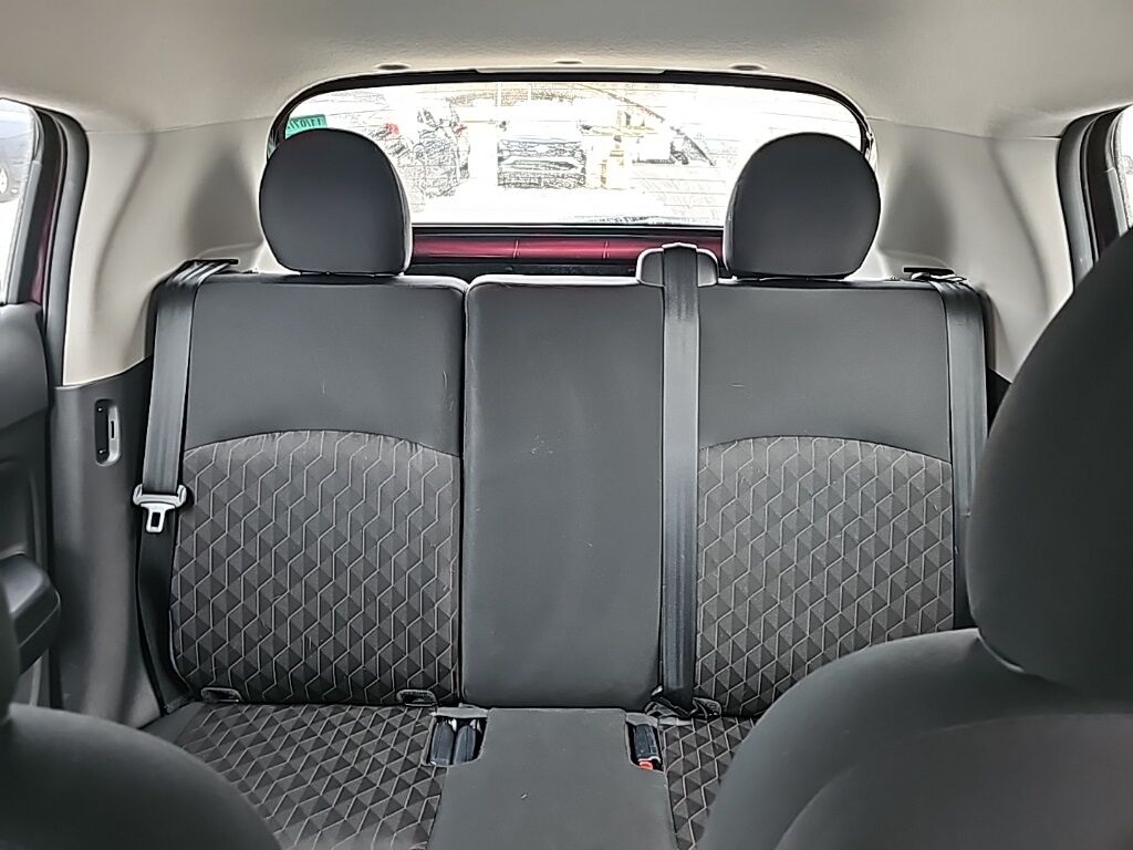 2021 Mitsubishi Mirage Akron